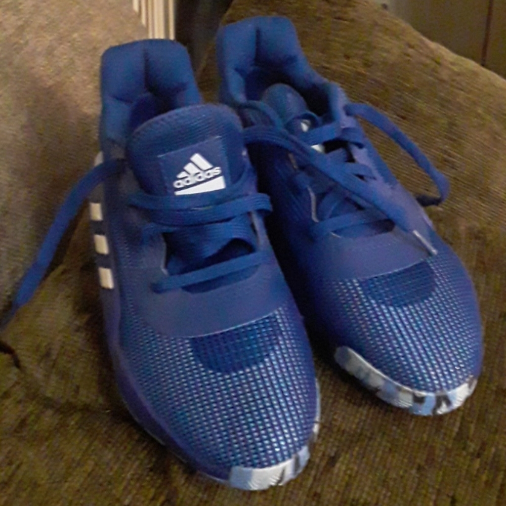 Too small for my son. Worn once